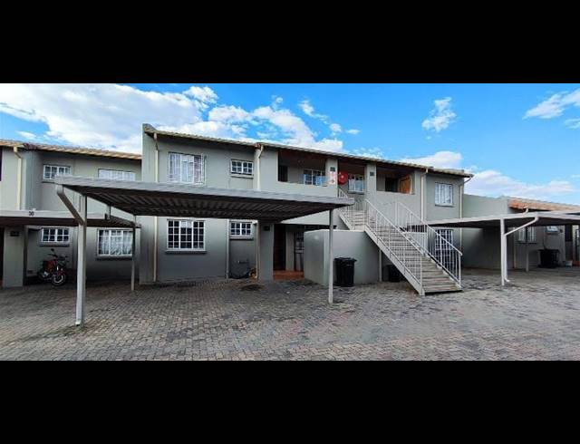 2 BEDROOM APARTMENT FOR SALE IN FREEWAY PARK